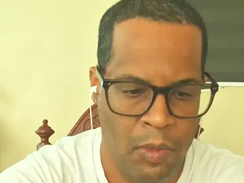 Snapshot of thesugar32 chatting on 23, 5, 2026 thesugar32 online show from 23, 5, 2026