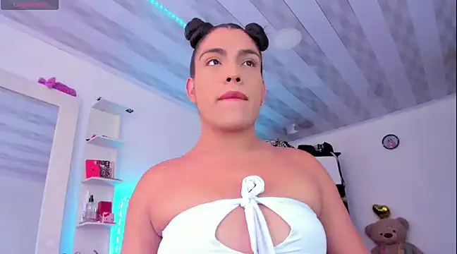 briitany hot online show from 15, 3, 2025