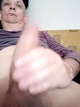 Snapshot of bigcock_marusz chatting on 8, 5, 2026 bigcock marusz online show from 8, 5, 2026