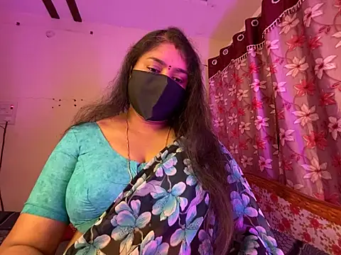 Snapshot of Love_4Sex chatting on 14, 12, 2025 Love 4Sex online show from 14, 12, 2025