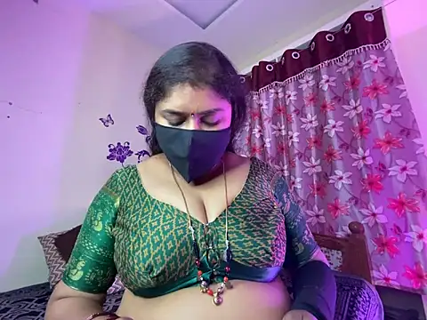 Snapshot of Love_4Sex chatting on 25, 4, 2026 Love 4Sex online show from 25, 4, 2026