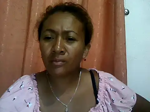Snapshot of sexyladii chatting on 18, 12, 2024 sexyladii online show from 18, 12, 2024