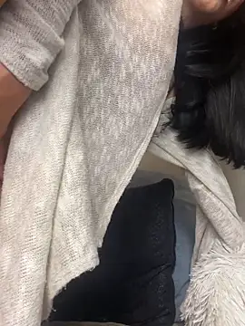 Snapshot of Samispank chatting on 24, 10, 2025 Samispank online show from 24, 10, 2025