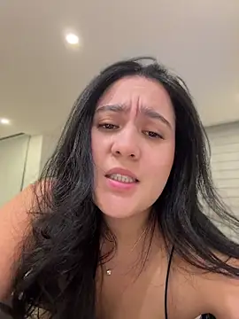 Nina lovi online show from 30, 6, 2026