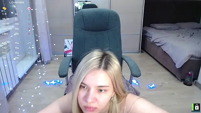 Lana  Nova online show from 24, 1, 2025