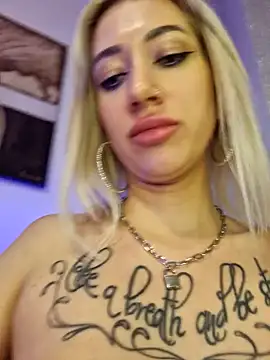 Snapshot of Fuck-Gina chatting on 15, 2, 2025 Fuck-Gina online show from 15, 2, 2025