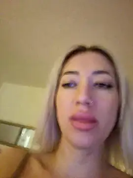 Snapshot of Fuck-Gina chatting on 15, 3, 2025 Fuck-Gina online show from 15, 3, 2025