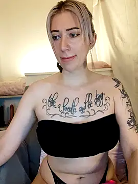 Snapshot of Fuck-Gina chatting on 21, 6, 2026 Fuck-Gina online show from 21, 6, 2026