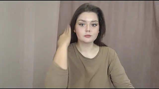 Snapshot of ohhhMie chatting on 5, 10, 2025 ohhhMie online show from 5, 10, 2025