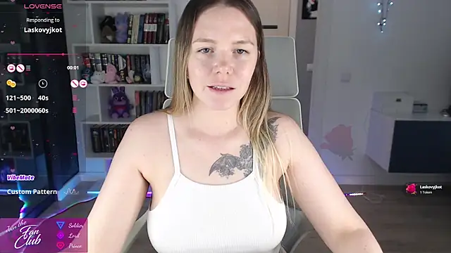 Emma Bryan online show from 12, 7, 2026