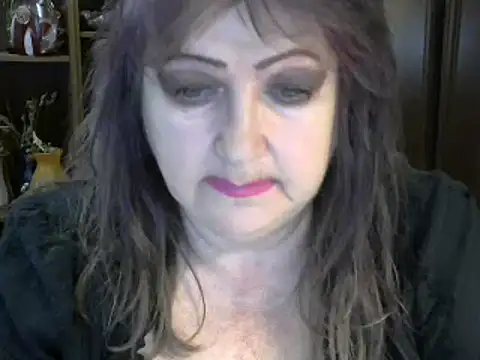 Snapshot of ElenaZed chatting on 7, 12, 2024 ElenaZed online show from 7, 12, 2024