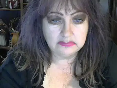 Snapshot of ElenaZed chatting on 9, 12, 2024 ElenaZed online show from 9, 12, 2024