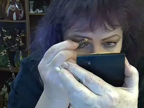 Snapshot of ElenaZed chatting on 20, 2, 2025 ElenaZed online show from 20, 2, 2025