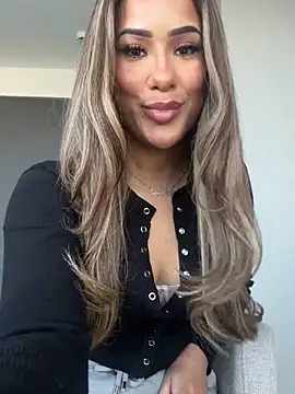 Snapshot of Cocobabexxx chatting on 1, 3, 2026 Cocobabexxx online show from 1, 3, 2026