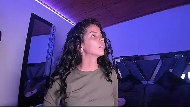 ximena diaz online show from 9, 10, 2025