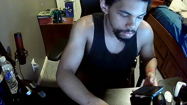 Snapshot of Neovergil0 chatting on 1, 1, 2025 Neovergil0 online show from 1, 1, 2025