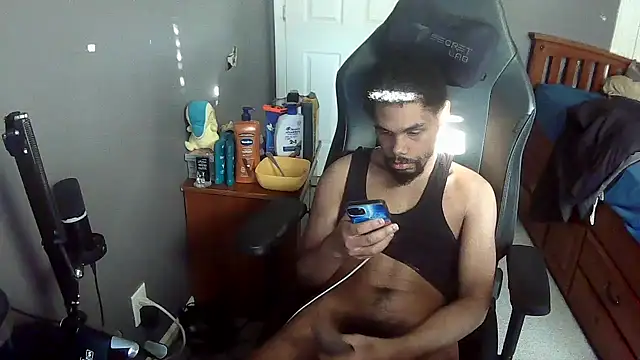 Snapshot of Neovergil0 chatting on 3, 12, 2025 Neovergil0 online show from 3, 12, 2025