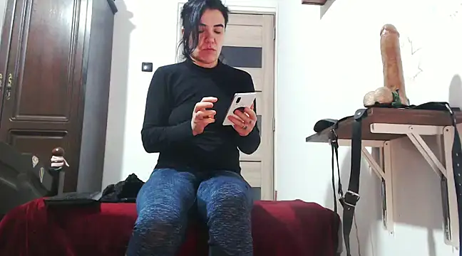 Snapshot of Goddess_Inanna chatting on 20, 1, 2025 Goddess Inanna online show from 20, 1, 2025