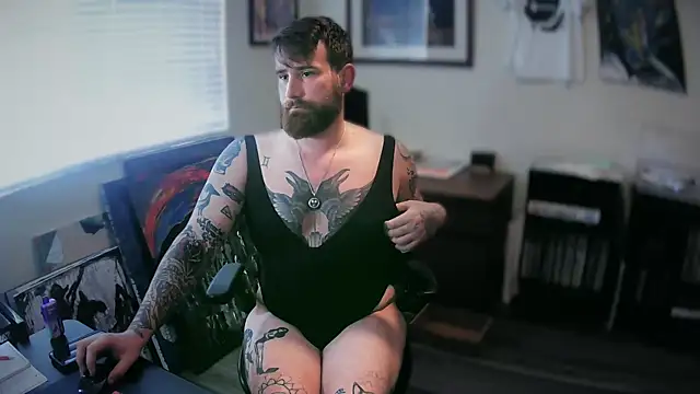 Snapshot of Taratushy chatting on 18, 1, 2025 Taratushy online show from 18, 1, 2025