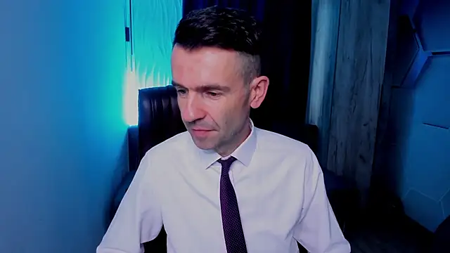 SteveTiger online show from 7, 11, 2025