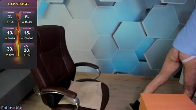 SteveTiger online show from 28, 11, 2025