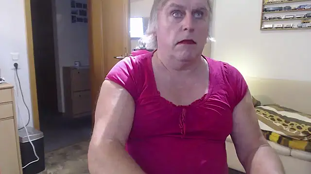 Sissygera online show from 13, 12, 2024