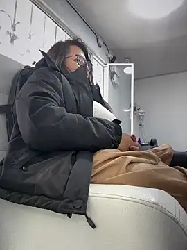 Ixchel Anaid online show from 13, 4, 2026