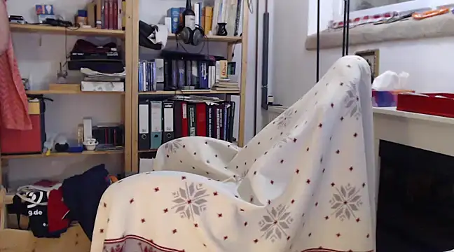 Snapshot of tibe50 chatting on 22, 2, 2025 tibe50 online show from 22, 2, 2025