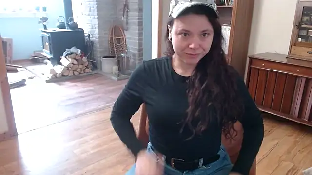 MarcyJones online show from 6, 3, 2025