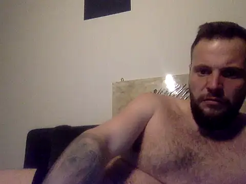 Snapshot of Dirty0892 chatting on 8, 3, 2025 Dirty0892 online show from 8, 3, 2025