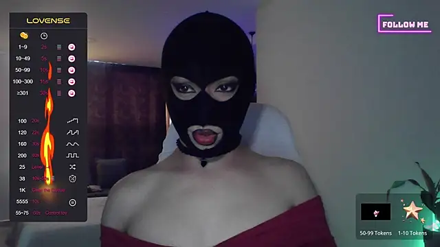 Snapshot of Bigfemblue chatting on 18, 11, 2025 Bigfemblue online show from 18, 11, 2025