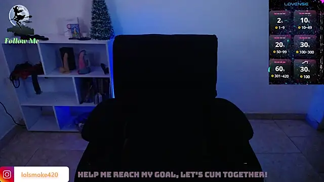 Snapshot of Bdsm_and_fries chatting on 4, 12, 2024 Bdsm and fries online show from 4, 12, 2024