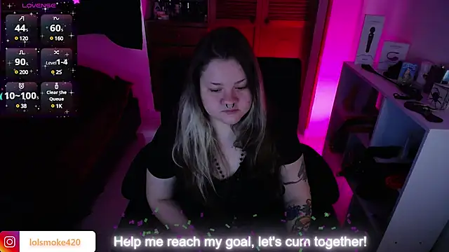 Snapshot of Bdsm_and_fries chatting on 8, 3, 2025 Bdsm and fries online show from 8, 3, 2025