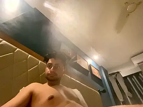 pops2r5 online show from 17, 11, 2025