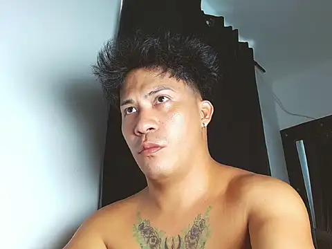 boyhot23x online show from 14, 3, 2026