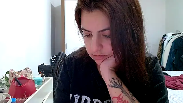 Snapshot of chelbyy chatting on 10, 11, 2025 chelbyy online show from 10, 11, 2025