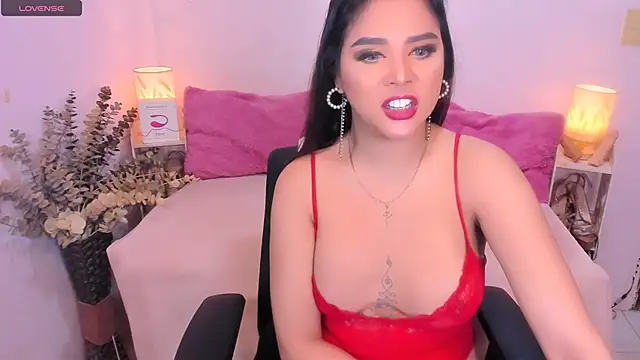 Snapshot of AmazingDREAMGirl chatting on 2, 12, 2025 AmazingDREAMGirl online show from 2, 12, 2025