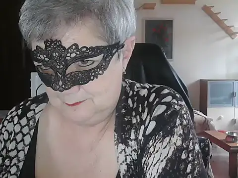 Snapshot of simona60 chatting on 15, 5, 2026 simona60 online show from 15, 5, 2026
