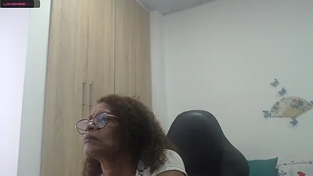 BustyMilf  online show from 31, 1, 2025