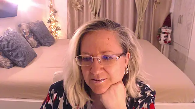 Snapshot of Raisshy chatting on 16, 12, 2024 Raisshy online show from 16, 12, 2024