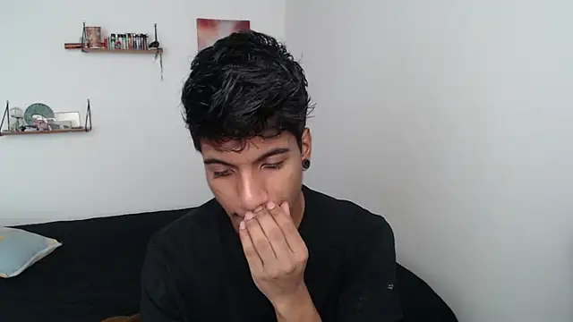 Snapshot of stevenosori chatting on 18, 2, 2025 stevenosori online show from 18, 2, 2025