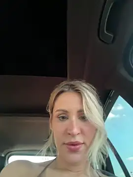 Snapshot of jasminesummer chatting on 9, 3, 2025 jasminesummer online show from 9, 3, 2025