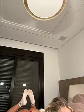 Snapshot of jasminesummer chatting on 18, 12, 2025 jasminesummer online show from 18, 12, 2025