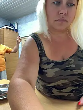 SabinaSweety online show from 17, 6, 2026