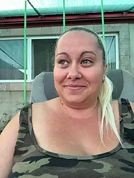 SabinaSweety online show from 22, 7, 2026