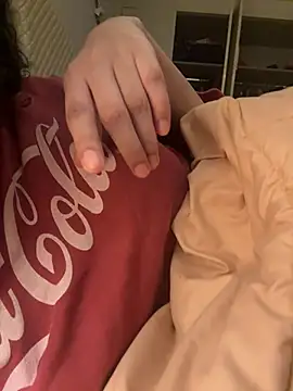 Snapshot of miaoberoi chatting on 14, 1, 2025 miaoberoi online show from 14, 1, 2025