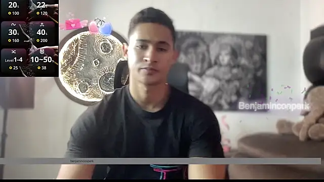 Snapshot of BenjaminCooperk chatting on 18, 11, 2025 BenjaminCooperk online show from 18, 11, 2025