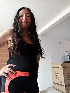 Snapshot of katifoxx chatting on 3, 2, 2025 katifoxx online show from 3, 2, 2025