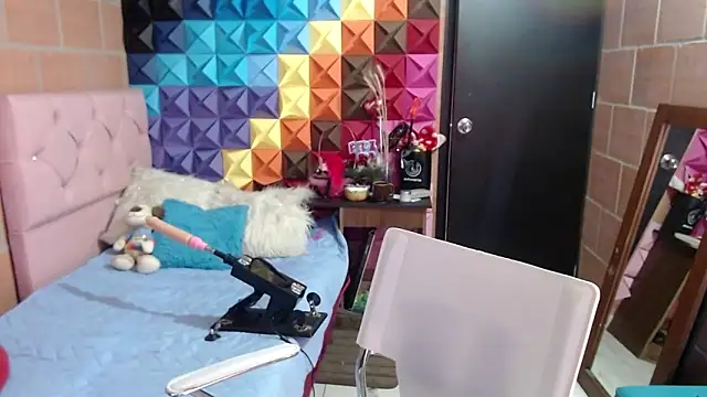 Snapshot of katifoxx chatting on 10, 2, 2025 katifoxx online show from 10, 2, 2025