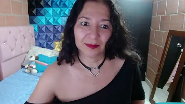 Snapshot of katifoxx chatting on 20, 2, 2025 katifoxx online show from 20, 2, 2025